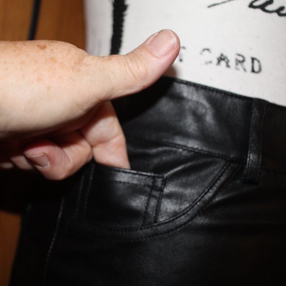Shine Star NWT Super High Waist Skinny Ankle Leatherette Pants Black Siz… - Picture 4 of 13